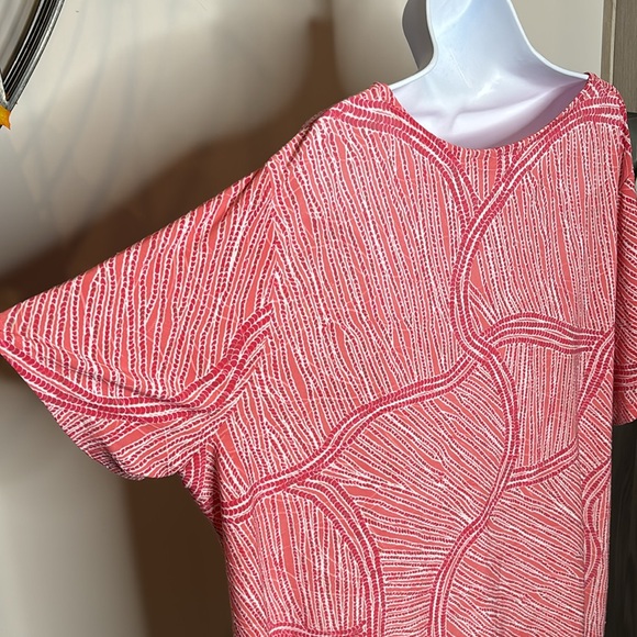 32…Croft & Barrow | Pretty Pink & Coral Stretchy Top - Size 3X - Picture 9 of 12
